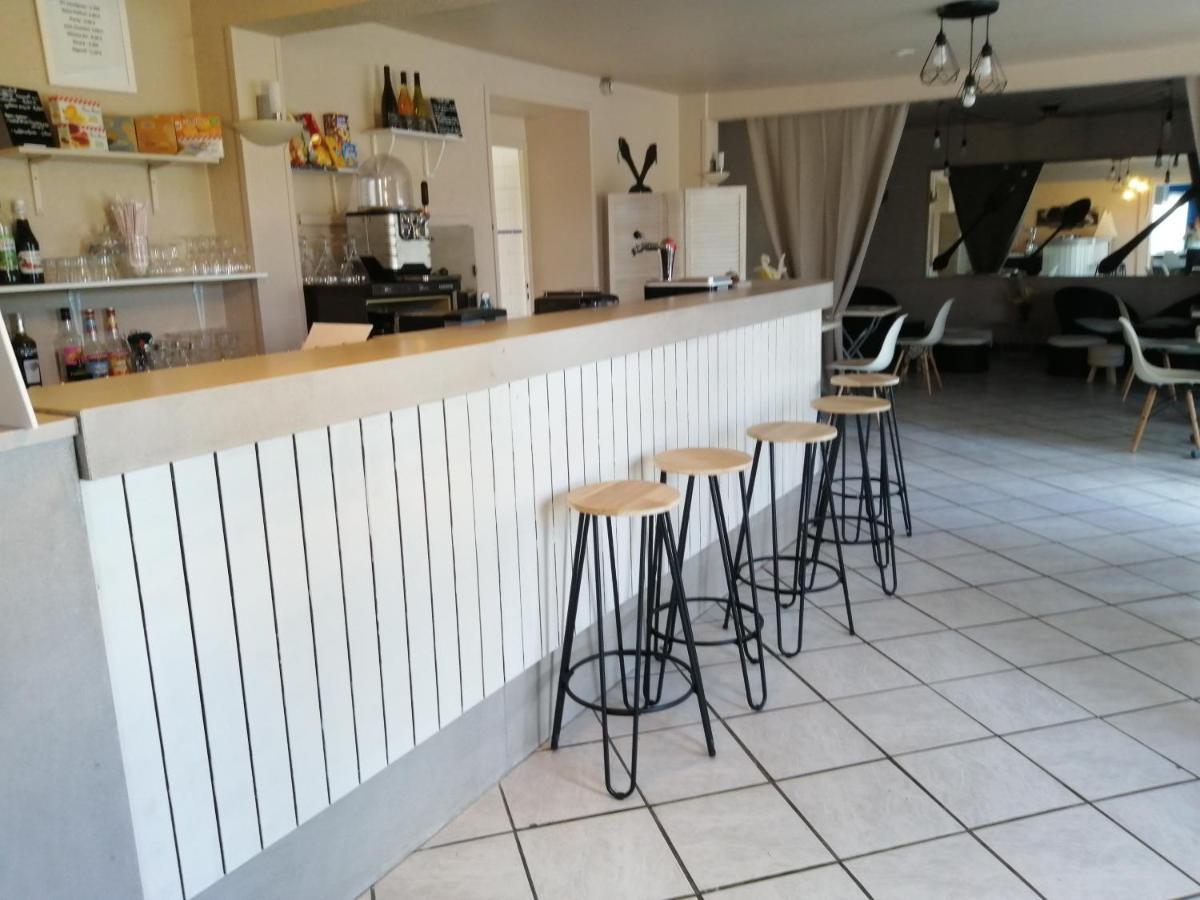 Les Chambres De La Gare Noyers-sur-Cher Exteriör bild