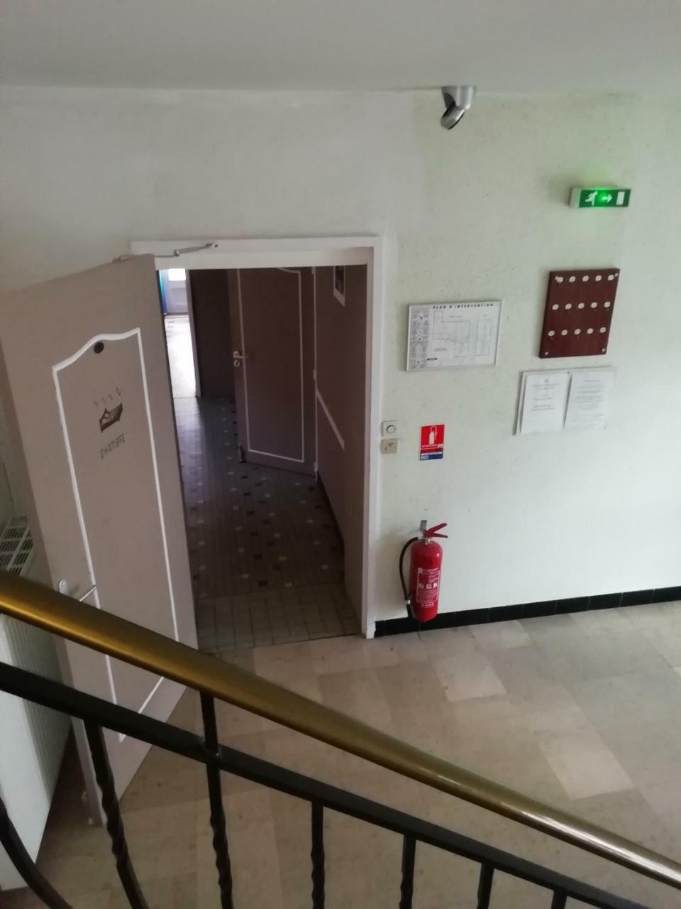 Les Chambres De La Gare Noyers-sur-Cher Exteriör bild